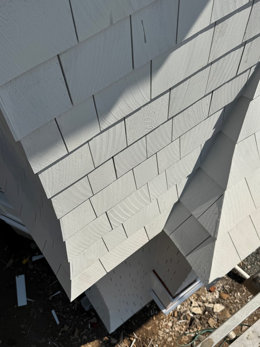 Contractor reviewing an estimate with a homeowner
